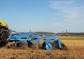 Radličkové podmítače Lemken Karat 9/350 U