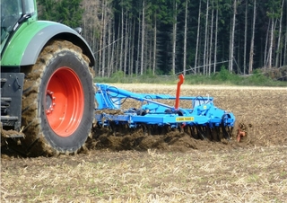 Radličkové podmítače Tigges Perlit 4503