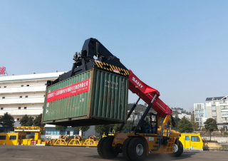 Reach stackery Sany SRSC3532H1-L