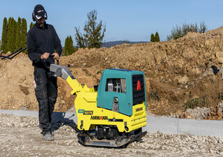 Vibrační desky Reverzní vibrační desky Ammann APH 5075