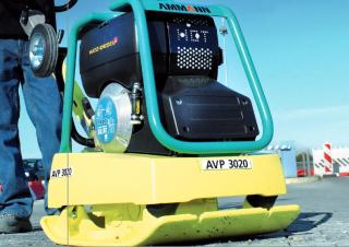 Vibrační desky Reverzní vibrační desky Ammann AVP 3020