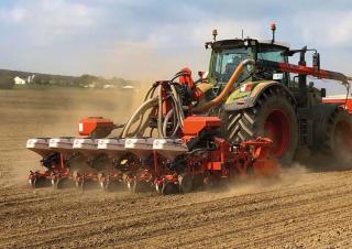Rotační brány Kuhn HR 4530 RCS 