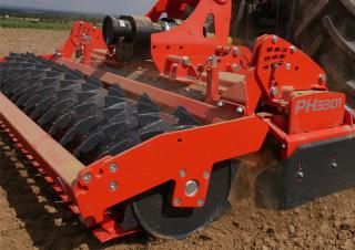 Rotační brány Kubota PH3301