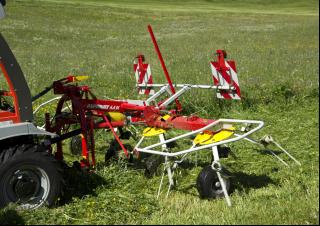 Rotační obraceče Pöttinger AlpinHit 4.4 N 