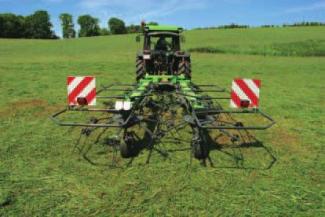 Rotační obraceče DEUTZ-FAHR CoM 8331