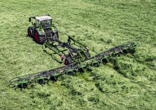 Rotační obraceče Fendt Lotus 1250