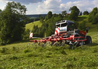 Rotační obraceče Lely Lotus 300 Combi