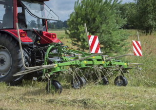 Rotační obraceče Pronar PWP 460C