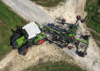 Rotační shrnovače Fendt Former 920 C