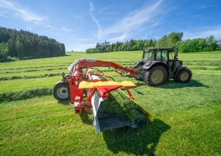 Rotační shrnovače Pöttinger Mergento VT 9220