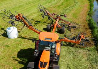 Rotační shrnovače Kubota RA4515 