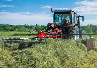 Rotační shrnovače Massey Ferguson RK451 TR