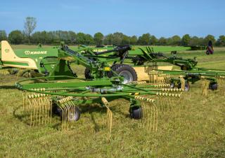 Rotační shrnovače Krone Swadro TC 1370 