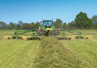 Rotační shrnovače Krone Swadro TC 1370 