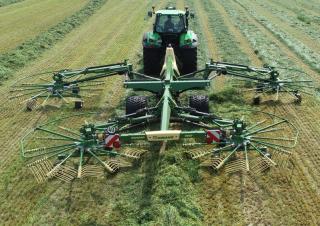 Rotační shrnovače Krone Swadro TC 1370 