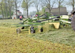 Rotační shrnovače Krone Swadro TC 680