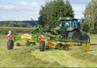 Rotační shrnovače Krone Swadro TS 620 Twin