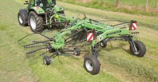 Rotační shrnovače DEUTZ-FAHR SwM 7242