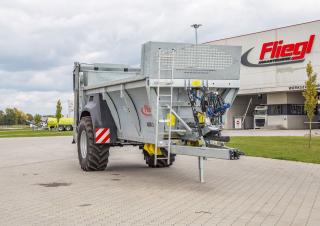 Technologie kejdy a hnoje Rozmetadla hnoje Fliegl ADS 160