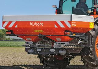 Technologie kejdy a hnoje Rozmetadla průmyslových hnojiv Kubota DSX 3225 hydr 