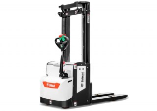 Regalové zakladače Ruční paletové vozíky Bobcat BSL10S-7C