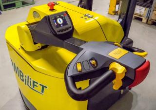 Regalové zakladače Ruční paletové vozíky Combi-Lift Combi CS 2000
