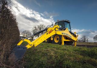 Rypadlo-nakladače New Holland B100C TC
