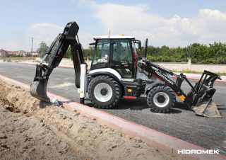 Rypadlo-nakladače Hidromek HMK 102 B Supra