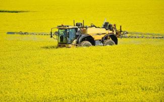 Samojízdné postřikovače Challenger RoGator 635