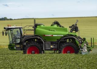 Samojízdné postřikovače Fendt Rogator 665 