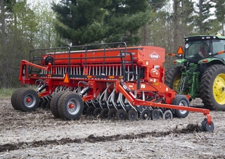 Secí stroje Kuhn Krause 9400NT-15