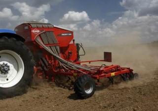Secí stroje Kuhn Megant 600-40