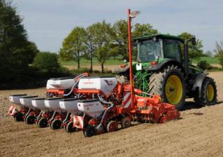 Secí stroje Kuhn Planter 3 TS
