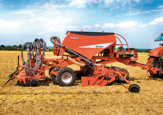 Secí stroje Kubota SC1301C e-com