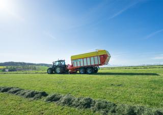 Silážní přívěsy Pöttinger EuroProfi 4510 L