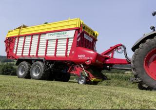 Silážní přívěsy Pöttinger Faro 4010 D