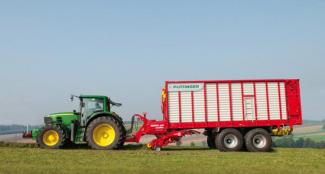 Silážní přívěsy Pöttinger Jumbo 6610 D