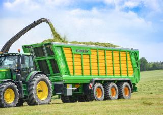 Silážní přívěsy Joskin SILO-SPACE 2 540T