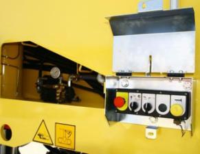 Silniční frézy Bomag BM 2000/60