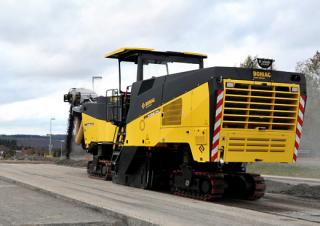 Silniční frézy Bomag BM 2200/75