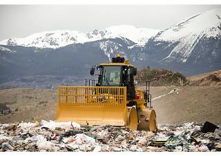 Skládkové kompaktory Caterpillar 816K