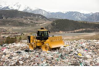 Skládkové kompaktory Caterpillar 816K