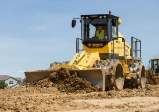 Skládkové kompaktory Bomag BC 473 EB 4