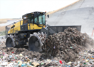 Skládkové kompaktory Bomag BC 873 RB 5