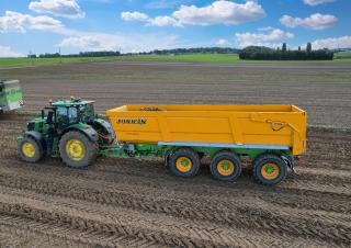 Dopravní technologie Sklápěcí přívěsy Joskin TRANS-SPACE 9200/26TRC125