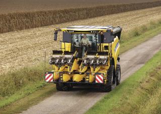 Příslušenství Sklízecí mlátičky sklízeče kukuřice New Holland NH 980CF 6R 75