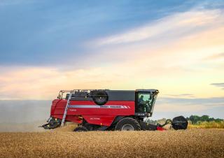 Sklízecí mlátičky Massey Ferguson Activa 7342