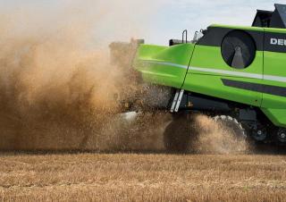Sklízecí mlátičky DEUTZ-FAHR C 9206 TSB