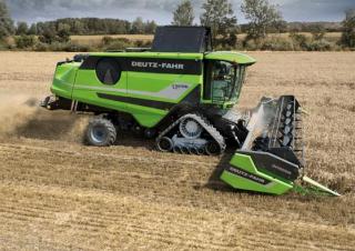 Sklízecí mlátičky DEUTZ-FAHR C 9306 TS