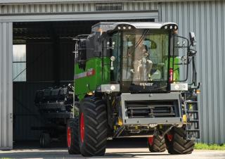 Sklízecí mlátičky Fendt Corus 518 